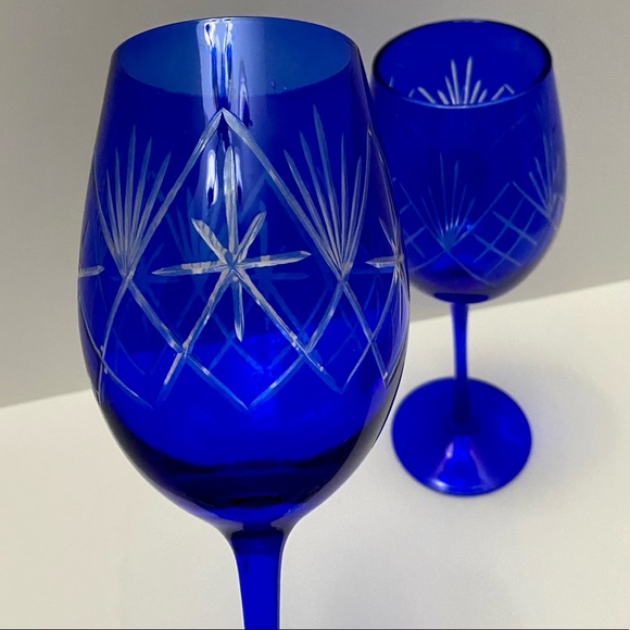 VINTAGE COBALT BLUE CUT CLEAR CRYSTAL WINE GLASSS - Picture 3 of 4